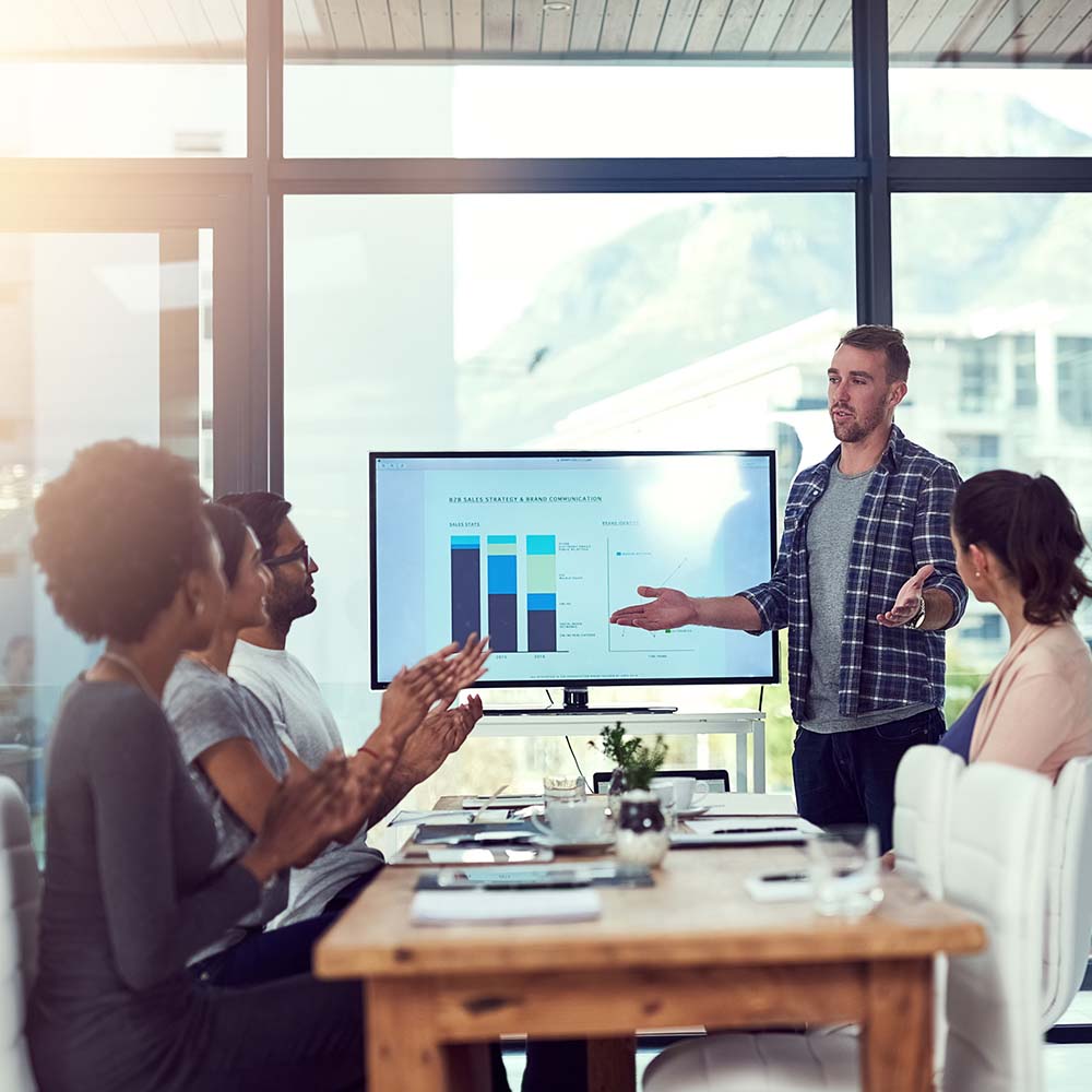 Guru Group LLC - Cloud Consulting & IT Solutions Provider | Microsoft & Salesforce Partner
